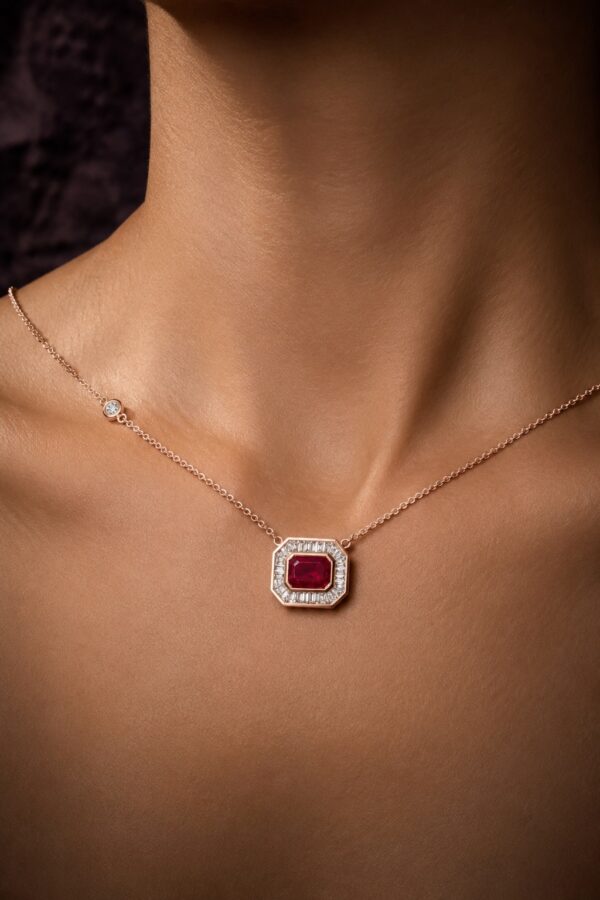 Bexley Light Necklace
