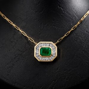 Caelum Crest Necklace