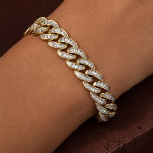 Elara Line Bracelet