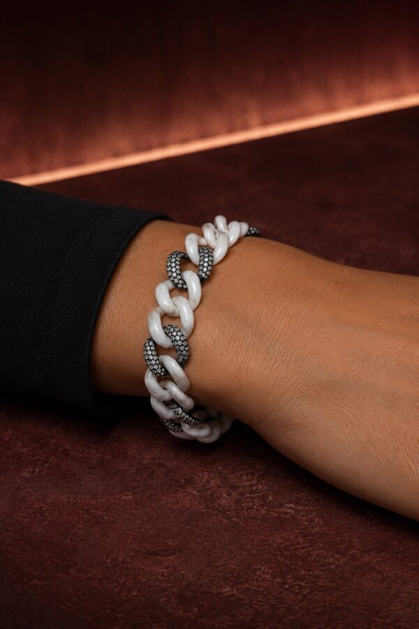 Elara Halo Bracelet