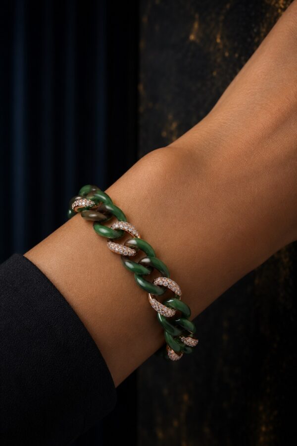 Elara Crest Bracelet