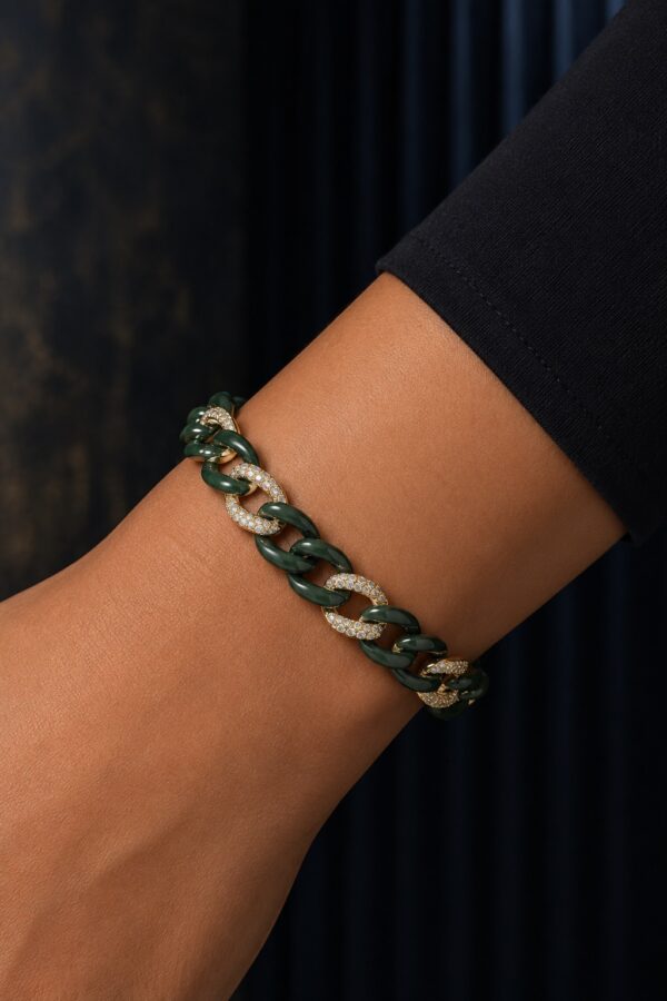 Elara Crest Bracelet