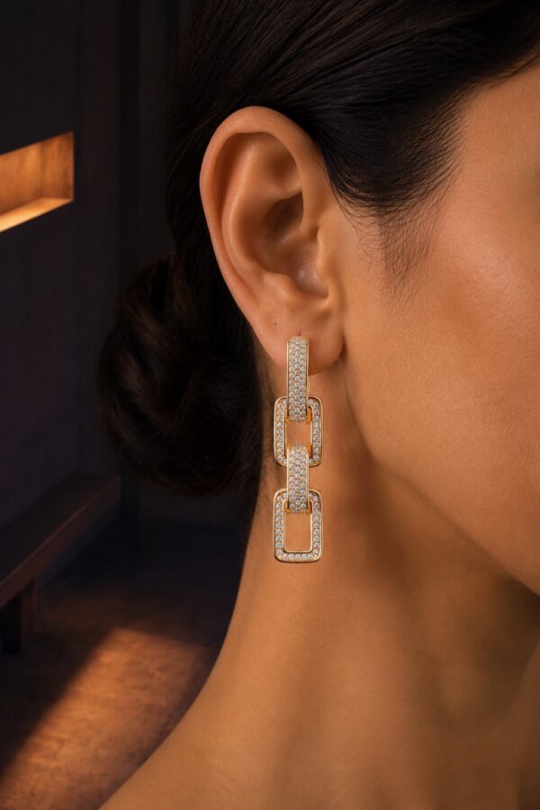 Giselle Line Earring