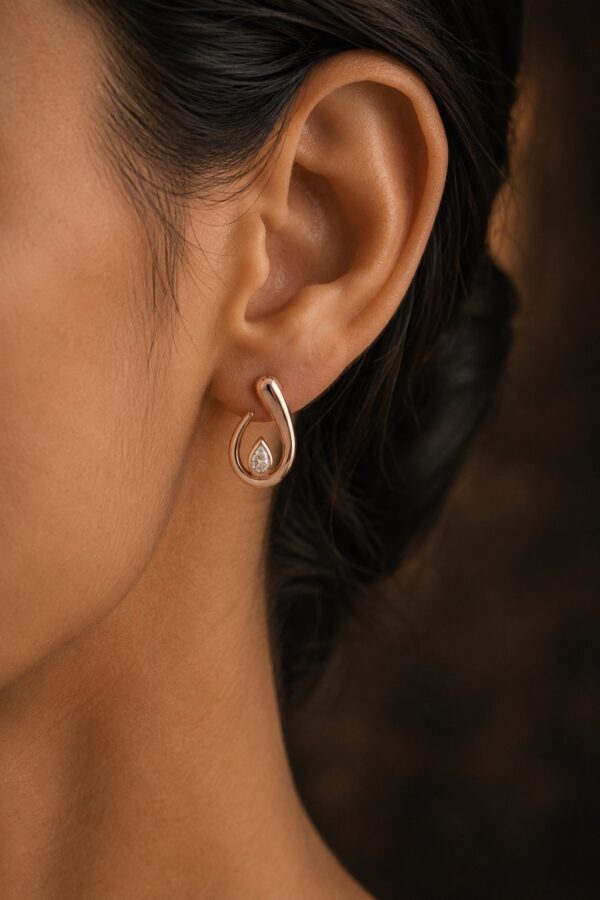 Giselle Halo Earring