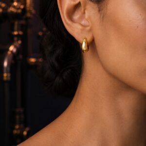 Hadley Crest Earring