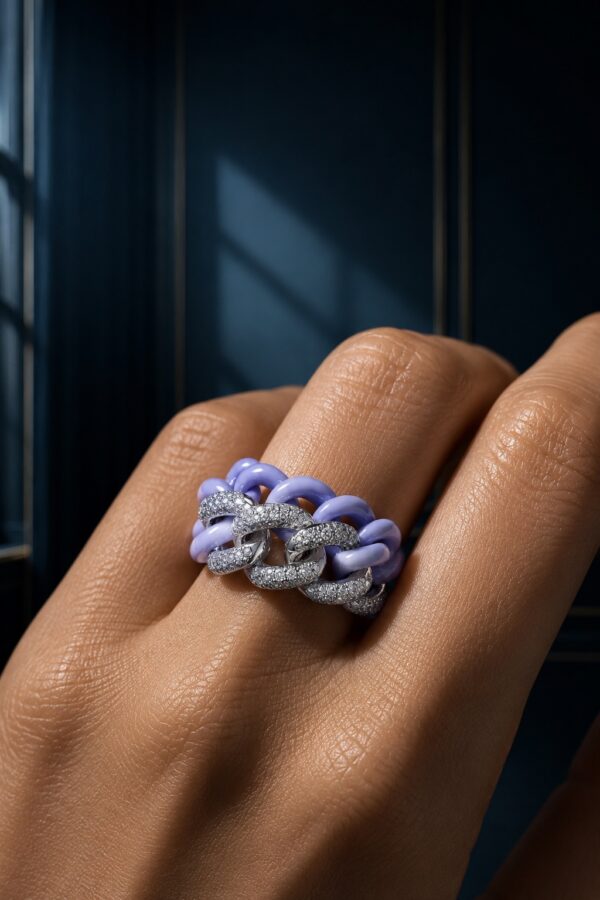 Lucent Line Ring