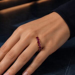Lucent Arc Ring