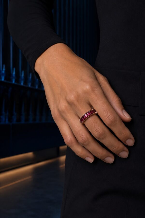 Lucent Arc Ring