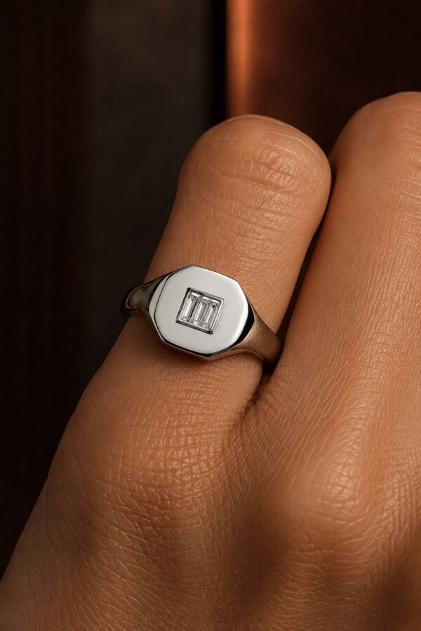 Lucent Link Ring