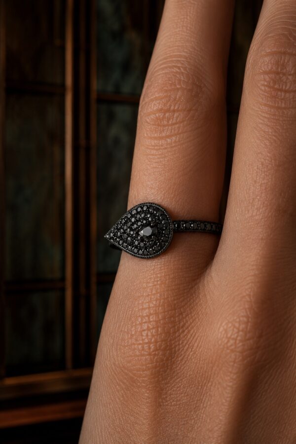 Lucent Light Ring